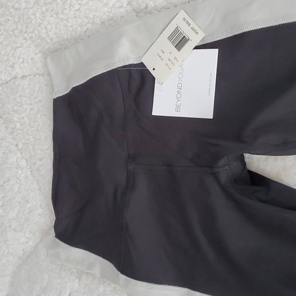 9. Beyond Yoga To The Frame High Waisted Leggings Black - Picture 3 of 14